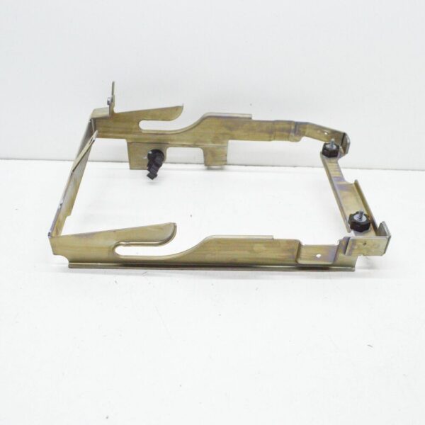 A2055004000 - NEW MB C W205 AMG RIGHT COOLER RADIATOR MOUNT BRACKET A2055004000 ORIGINAL
