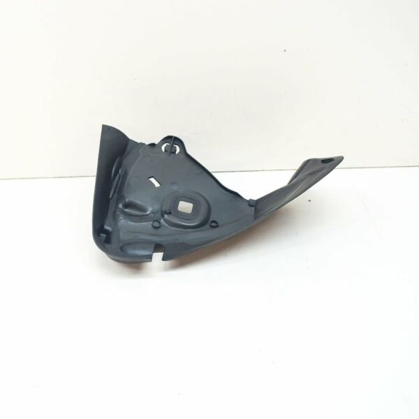 A2055053230 - NEW MB C W205 FRONT RADIATOR GRILLE RIGHT AIR DUCT SEGMENT A2055053230 ORIGINAL