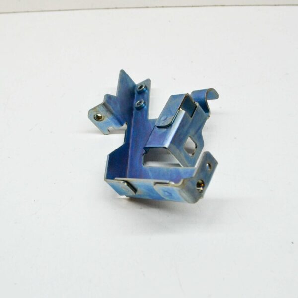 A2056206400 - NEW MB C W205 FRONT RIGHT ACCELERATION SENSOR BRACKET A2056206400 ORIGINAL