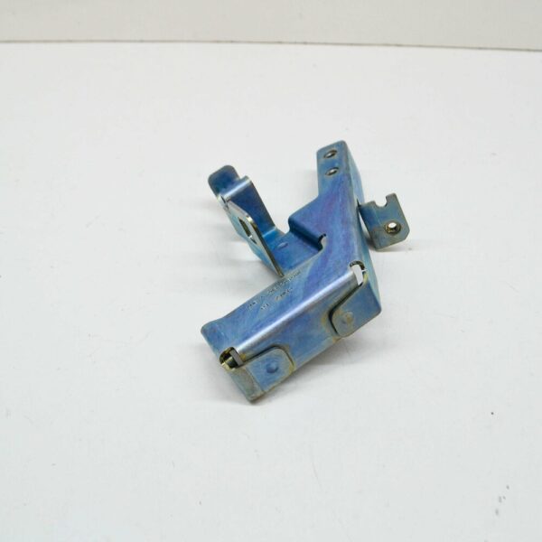 A2056206400 - NEW MB C W205 FRONT RIGHT ACCELERATION SENSOR BRACKET A2056206400 ORIGINAL