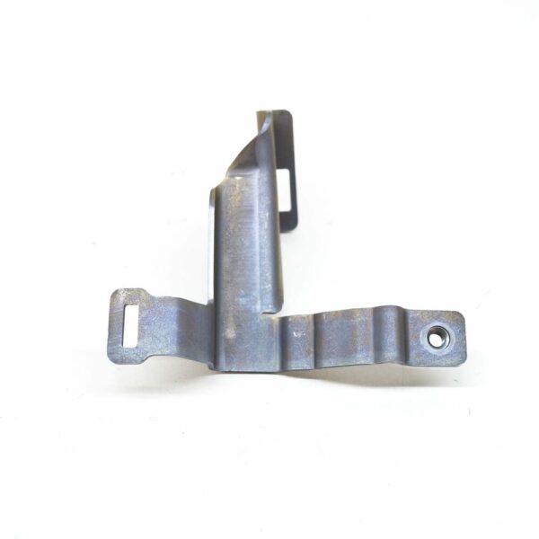 A2056223000 - NEW MERCEDES-BENZ C W205 AUXILIARY PUMP UPPER BRACKET RIGHT A2056223000 ORIGINAL