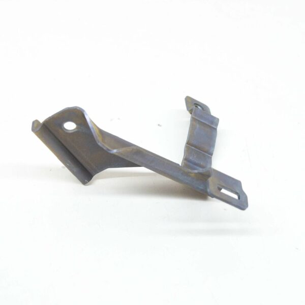 A2056223000 - NEW MERCEDES-BENZ C W205 AUXILIARY PUMP UPPER BRACKET RIGHT A2056223000 ORIGINAL