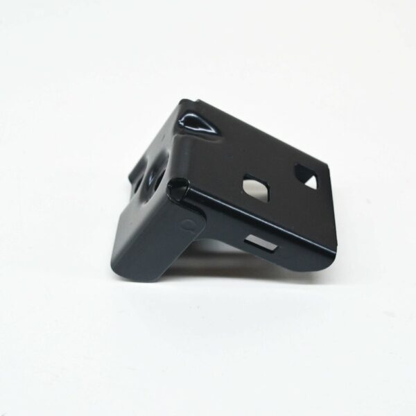A2056260112 - NEW MERCEDES BENZ C W205 LEFT MOUNTING BRACKET A2056260112 GENUINE