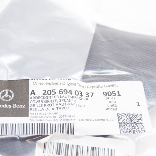 A20569403379051 - MERCEDES-BENZ C S205 LEFT SPEAKER GRILLE COVER A20569403379051 GENUINE