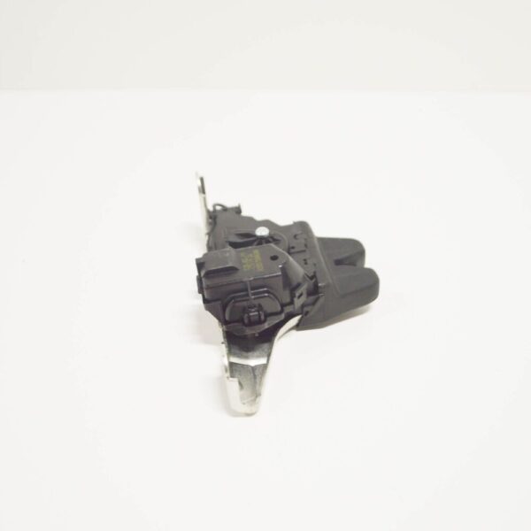 A2057500600 - Mercedes Benz E C238 Rear Tailgate Boot Lid Lock A2057500600 NEW GENUINE