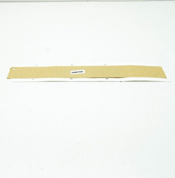 A2058172501 - NEW MERCEDES-BENZ C W205 FRONT RIGHT FENDER EMBLEM BADGE A2058172501 ORIGINAL