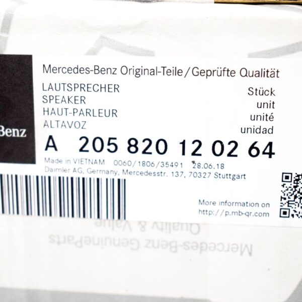 A205820120264 - NEW MERCEDES C W205 FRONT DASHBOARD LOUDSPEAKER A205820120264 ORIGINAL