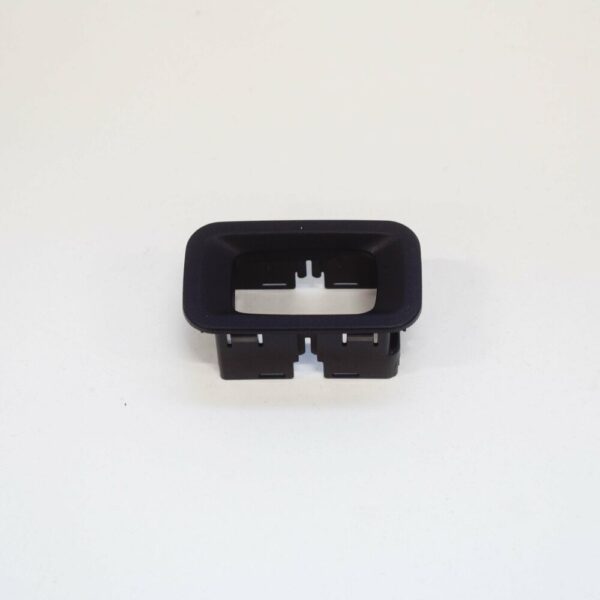 A2058210035 - NEW MERCEDES-BENZ C S205 TRAILER HITCH SWITCH COVER FRAME A2058210035 ORIGINAL