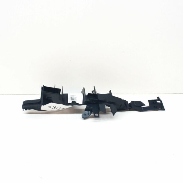 A2058311801 - NEW MB C W205 FRONT RIGHT LOWER AIR DUCT COWL SEAL A2058311801 17-19 ORIGINAL
