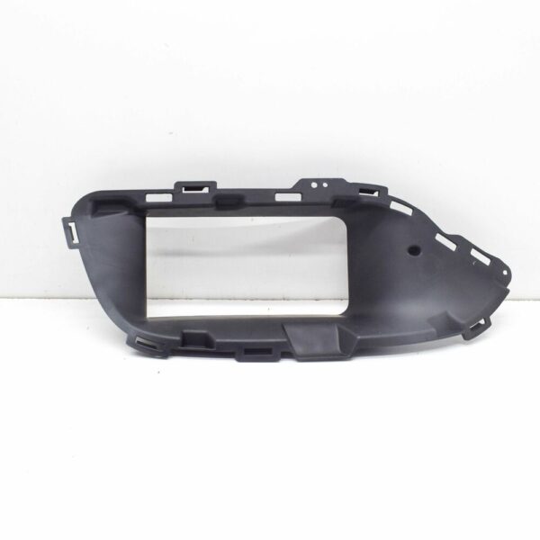 A2058850063 - NEW MB C-CLASS W205 FRONT BUMPER LEFT AIR DUCT TRIM A2058850063 2016