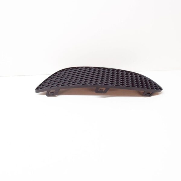 A2058850823 - MERCEDES-BENZ C-CLASS W205 Front Bumper Right Grille A2058850823 New Genuine