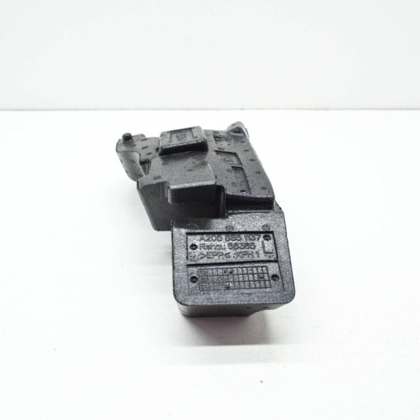 A2058851137 - NEW MB C-CLASS W205 FRONT BUMPER LEFT IMPACT ABSORBER A2058851137 OEM