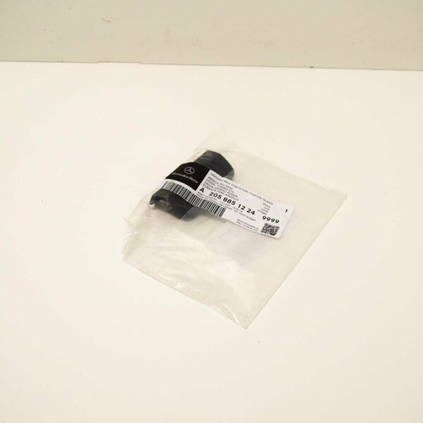 A20588512249999 - NEW MB C-CLASS W205 REAR AMG BUMPER TOW HOOK EYE COVER A20588512249999