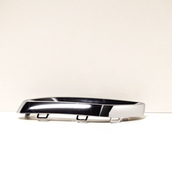 A2058852221 - MB C W205 exhaust left pipe chrome end panel A2058852221 new