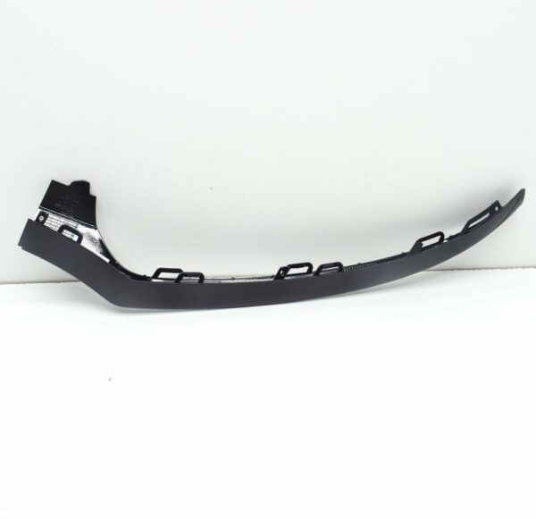 A2058852600 - NEW MB C-CLASS W205 FRONT BUMPER RIGHT MOLDING TRIM A2058852600 2016
