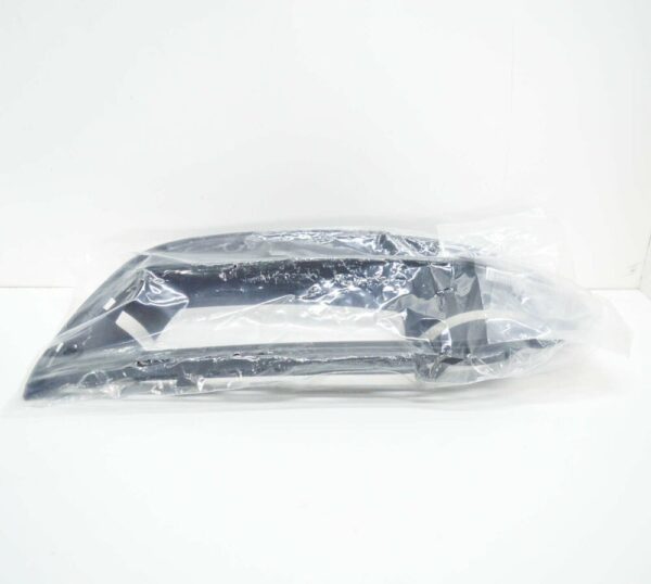 A2058858104 - NEW MERCEDES-BENZ C W205 FRONT BUMPER RIGHT GRILLE A2058858104