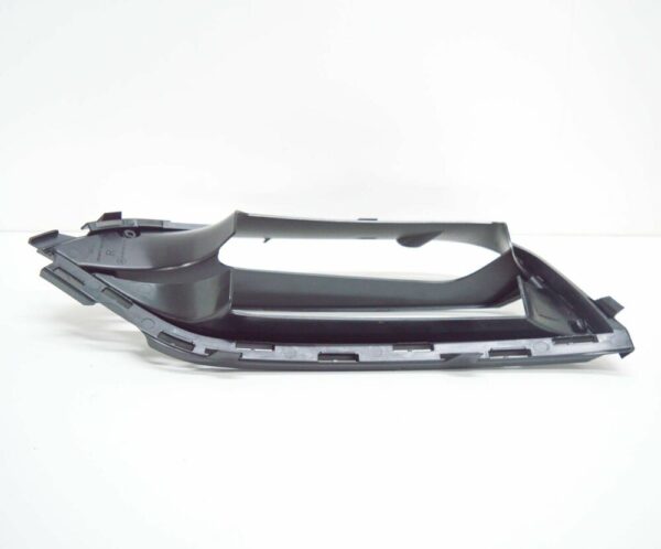 A2058858104 - NEW MERCEDES-BENZ C W205 FRONT BUMPER RIGHT GRILLE A2058858104