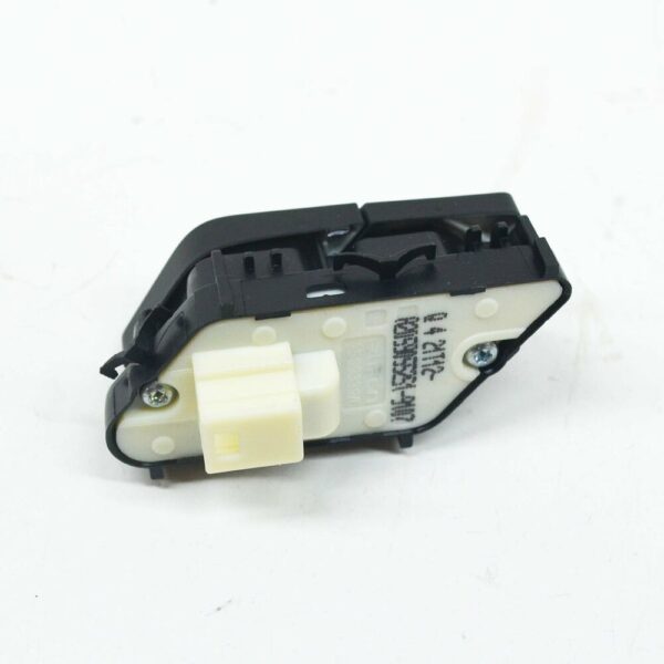 A20590552519107 - NEW MERCEDES-BENZ C W205 FRONT LEFT DOOR LOCK SWITCH A20590552519107 ORIGINAL