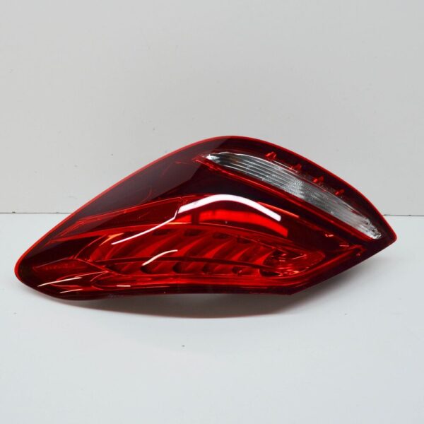 A2059061257 - Mercedes-Benz C W205 taillight rear right A2059061257 new
