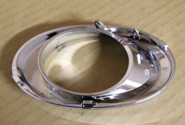A2078850174 - NEW MERCEDES-BENZ E COUP� C207 FRONT LEFT FOGLAMP TRIM A2078850174 ORIGINAL