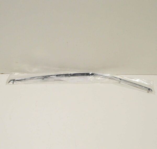 A2078851921 - NEW MERCEDES BENZ E C207 FRONT LEFT BUMPER BOTTOM MOULDING TRIM A2078851921