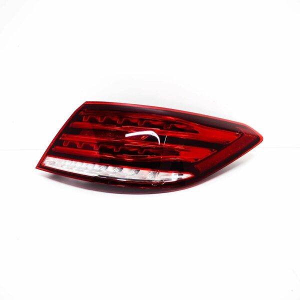 A2079063400 - NEW MERCEDES-BENZ E-CLASS COUPE C207 REAR RIGHT TAILLIGHT A2079063400 GENUIUNE