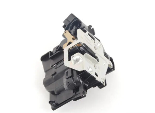 A2087200435 - NEW MERCEDES-BENZ CLK C208 FRONT RIGHT DOOR LOCK LHD A2087200435 ORIGINAL