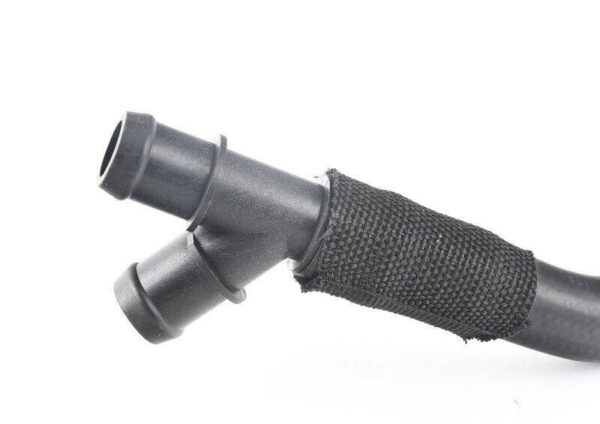 A2095011682 - Mercedes-Benz W209 Tubo inferiore del radiatore Originale A2095011682