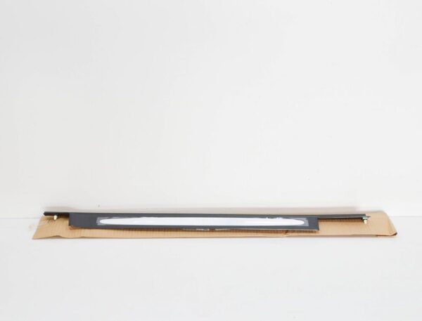 A20968001359051 - NEW MB CLK C209 FRONT LEFT OUTER DOOR SILL TRIM A20968001359051 ORIGINAL