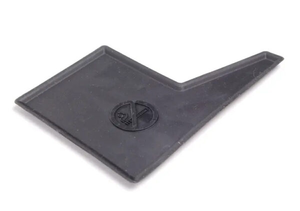 A20968006509051 - NEW MB CLK C209 CENTRE CONSOLE ASHTRAY TRIM ASSEMBLY A20968006509051 ORIGINAL