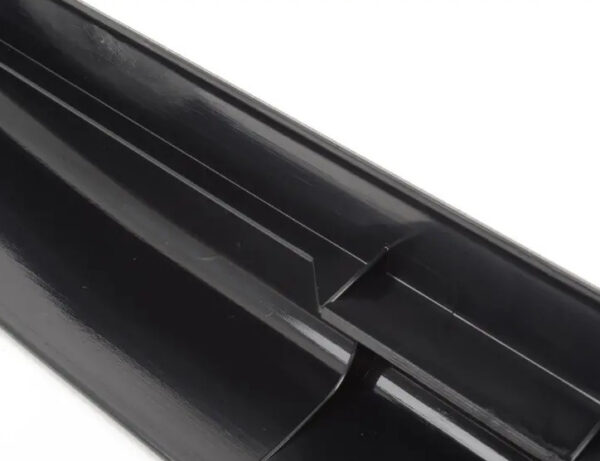 A20968008359051 - NEW MB CLK C209 FRONT RIGHT INNER DOOR SILL TRIM A20968008359051 ORIGINAL