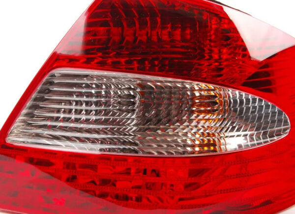 A2098201464 - NEW MERCEDES BENZ CLK C209 REAR RIGHT TAILLIGHT A2098201464 OEM