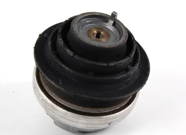 A2102402117 - NEW MERCEDES-BENZ E W210 FRONT LEFT SIDE ENGINE MOUNT A2102402117 ORIGINAL