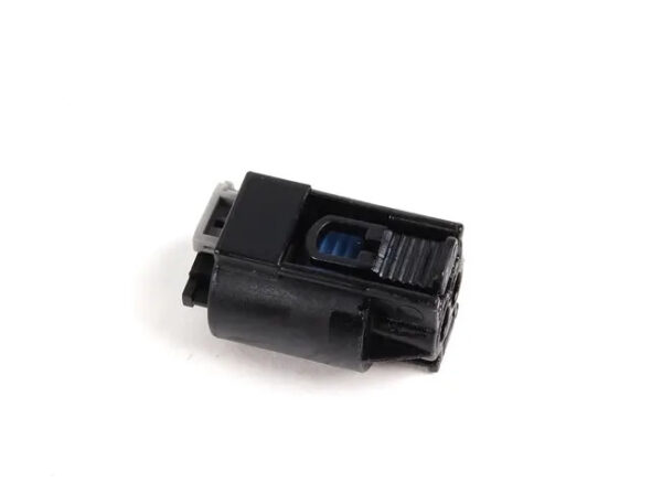 A2105402081 - NEW MB C W202 INTAKE AIR TEMPERATURE SENSOR PIN HOUSING A2105402081 ORIGINAL