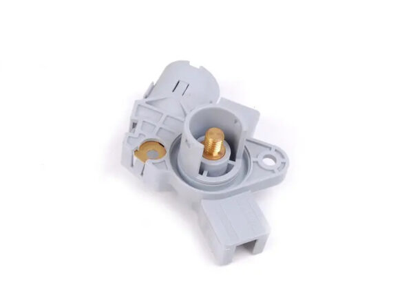 A2105460241 - NEW MB E W210 RIGHT LEGROOM BATTERY CABLE CONNECTOR A2105460241 ORIGINAL