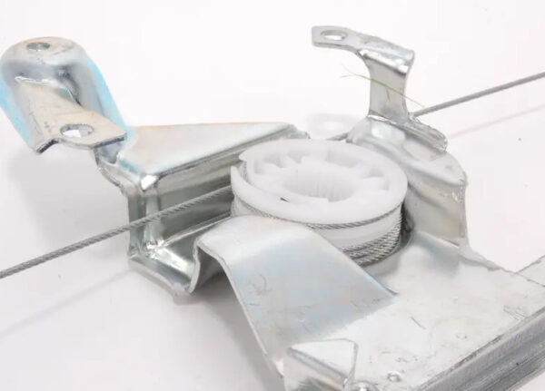 A2107301546 - NEW MERCEDES-BENZ E W210 REAR LEFT DOOR WINDOW REGULATOR A2107301546 OEM