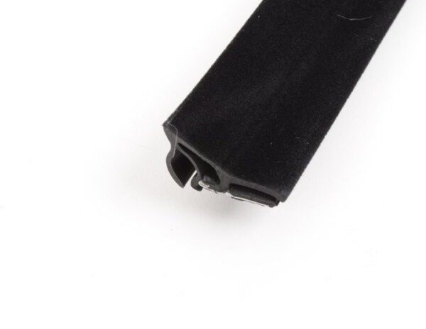 A2107350165 - NEW MERCEDES E S210 W210 SEALING RAIL OUTSIDE WAIST LINE A2107350165 96-02