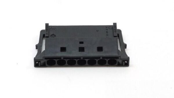 A2115450328 - Mercedes-Benz W204 Genuine 7-Pin Electric Pin Bushing Housing A2115450328