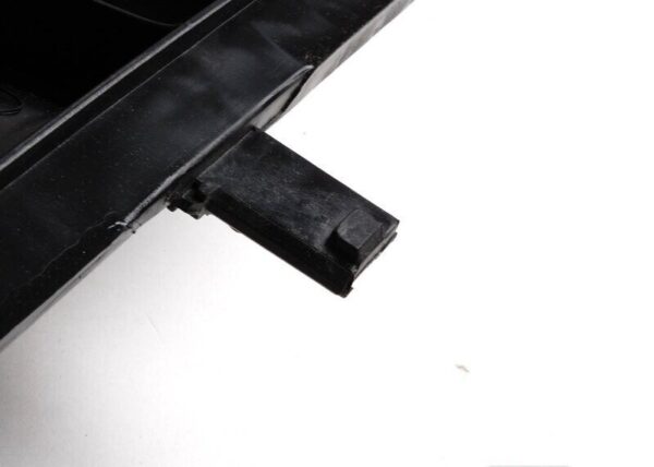 A2115450328 - Mercedes-Benz W204 Genuine 7-Pin Electric Pin Bushing Housing A2115450328