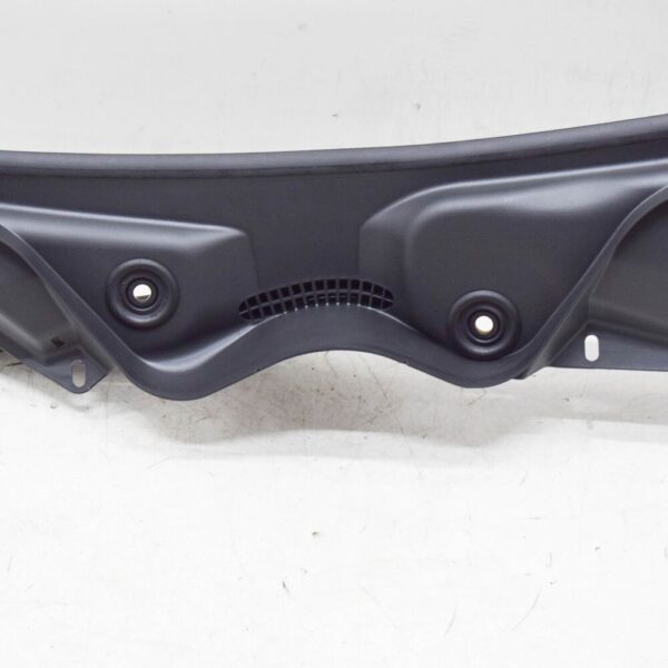 A2118301213 - MB E-CLASS W211 windshield wiper cover LHD A2118301213 new