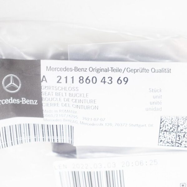 A2118604369 - MERCEDES-BENZ E W211 Rear Left Seat Belt Buckle A2118604369 NEW
