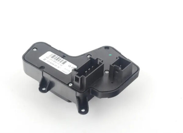 A21187011107C45 - NEW MB E W211 FRONT RIGHT SEAT ADJUSTMENT SWITCH A21187011107C45 ORIGINAL
