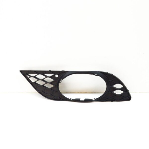 A2118850422 - Mercedes Benz E W211 front bumper right fog light grille A2118850422
