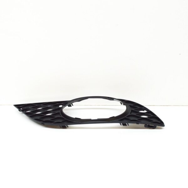 A2118850422 - Mercedes Benz E W211 front bumper right fog light grille A2118850422