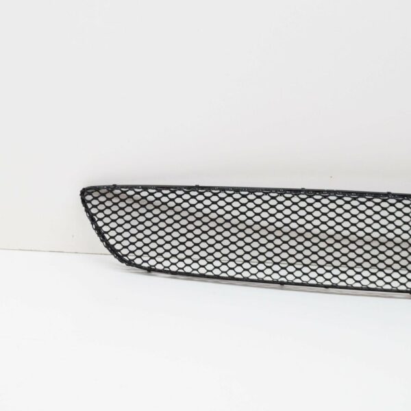 A2118851153 - New Genuine Mercedes Benz E W211 Front Bumper Lower Mesh Grille A2118851153