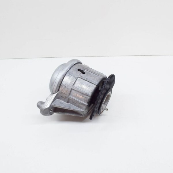 A2122404917 - Mercedes-Benz E W212 Engine Mount Front Left A2122404917 NEW