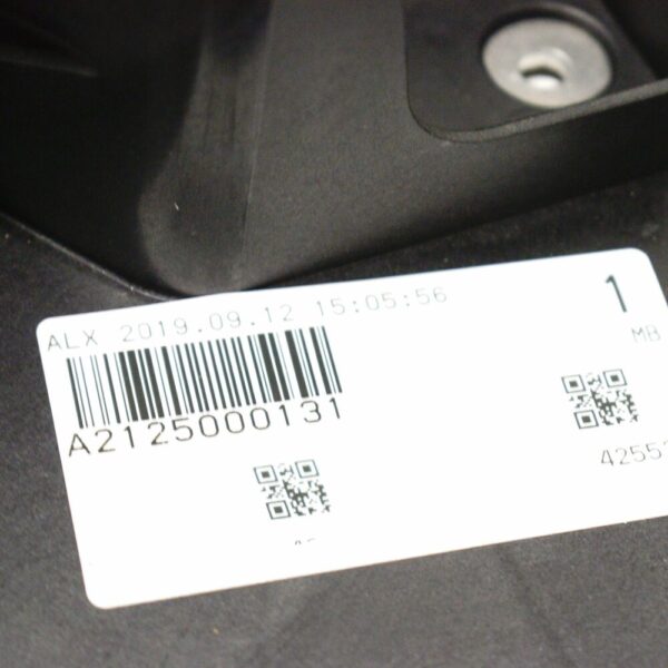 A2125000131 - NEW MERCEDES BENZ E W212 AMG OIL COOLER BRACKET LEFT A2125000131 ORIGINAL