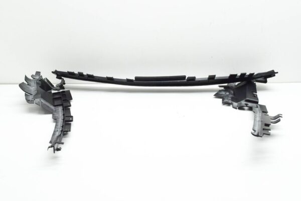 A2125054430 - NEW MERCEDES-BENZ CLS C218 RADIATOR AIR DUCT A2125054430 ORIGINAL