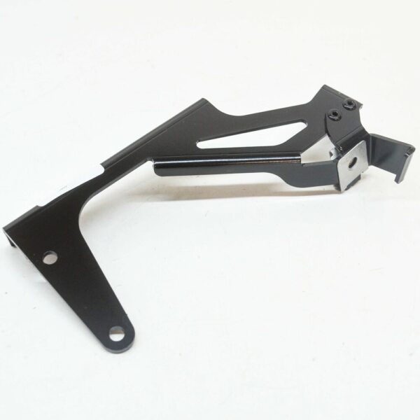 A2125200041 - NEW MB C W204 FRONT RIGHT RADIATOR SUPPORT SHIELD BRACKET A2125200041