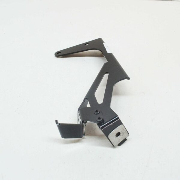 A2125200041 - NEW MB C W204 FRONT RIGHT RADIATOR SUPPORT SHIELD BRACKET A2125200041